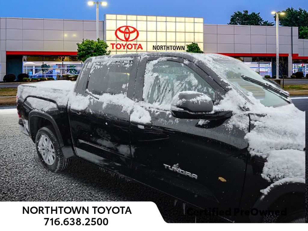 2024 Toyota Tundra SR5 photo 3