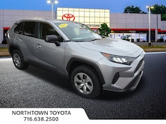 2022 Toyota RAV4 LE SUV