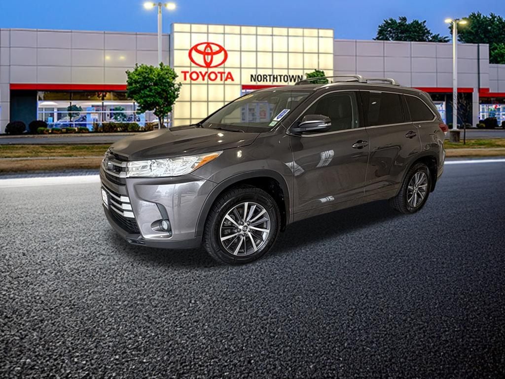 Used 2018 Toyota Highlander XLE SUV