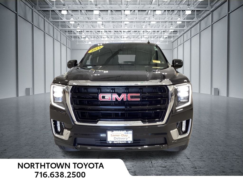 Used 2023 GMC Yukon SLE SUV