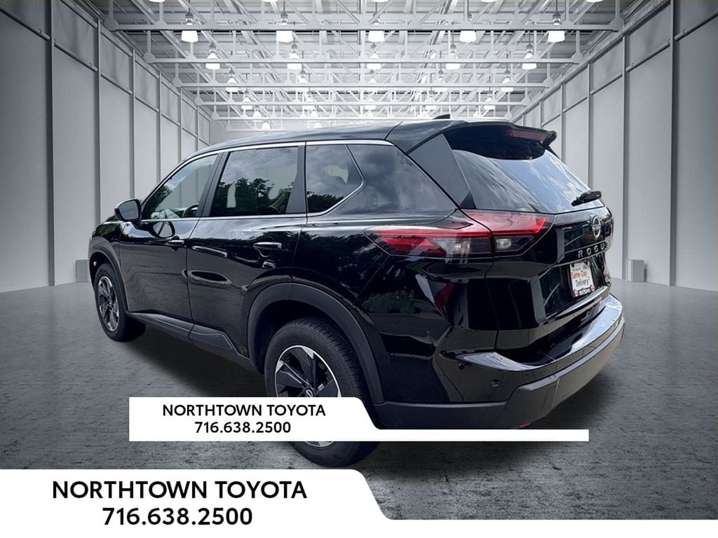 Used 2025 Nissan Rogue SV SUV