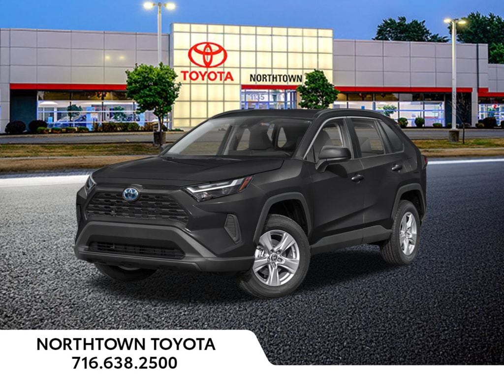 2025 Toyota RAV4 LE's photo