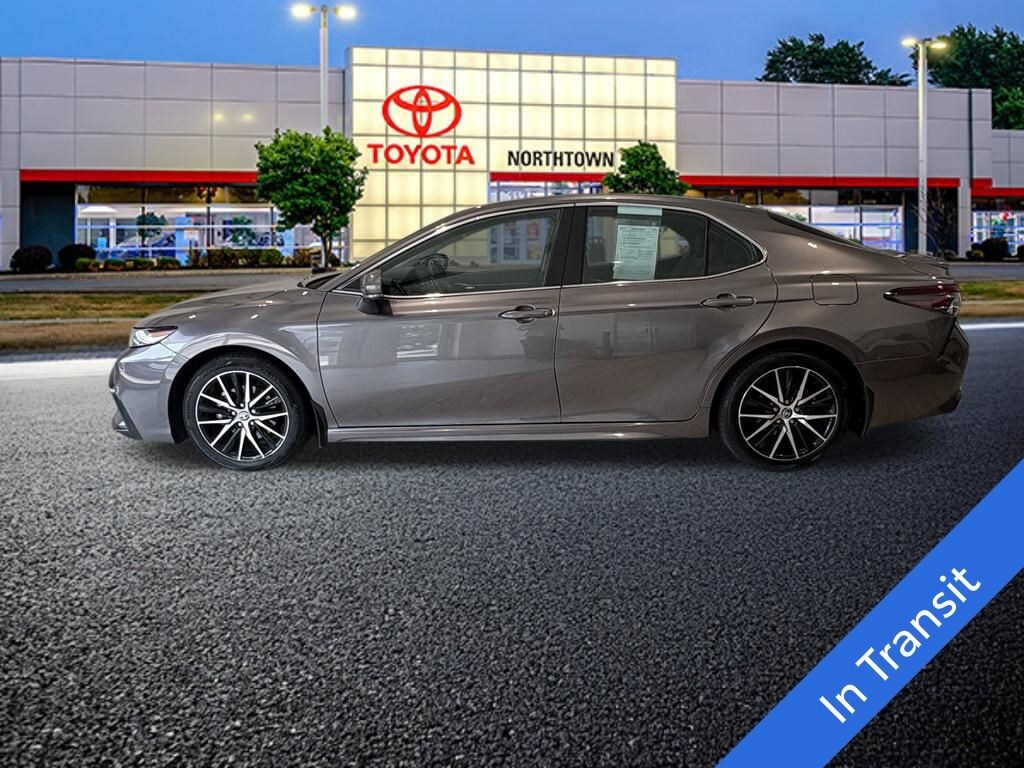 Used 2024 Toyota Camry SE Sedan