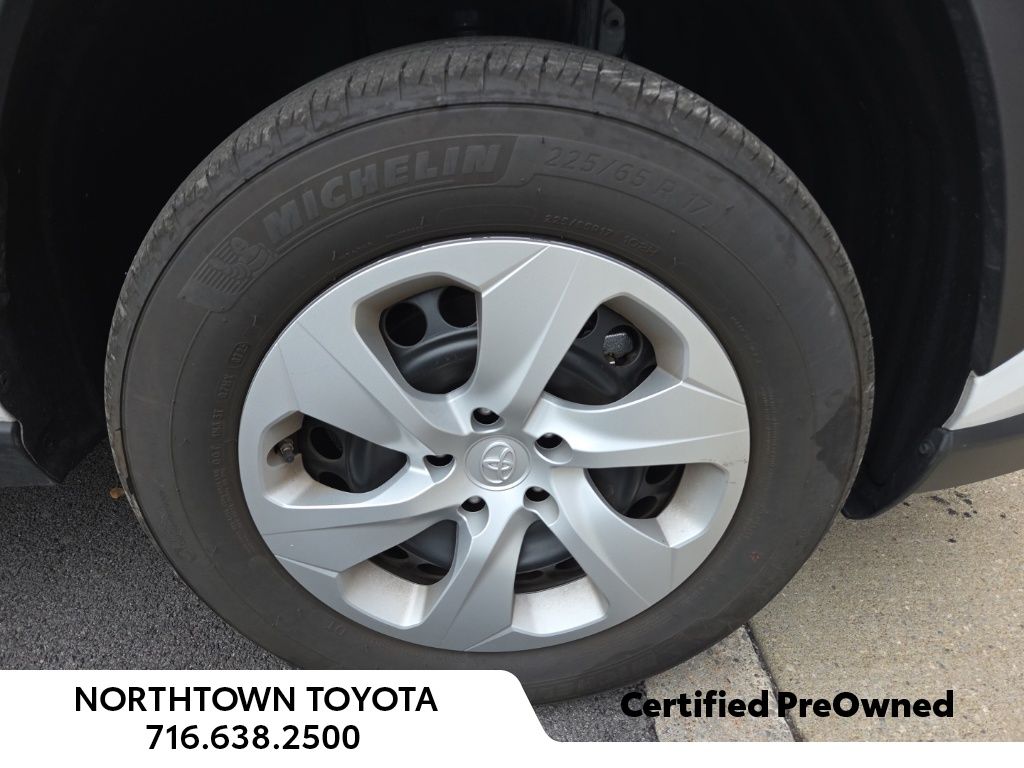 Used 2025 Toyota RAV4 LE with VIN 2T3F1RFV2SW528460 for sale in Kansas City