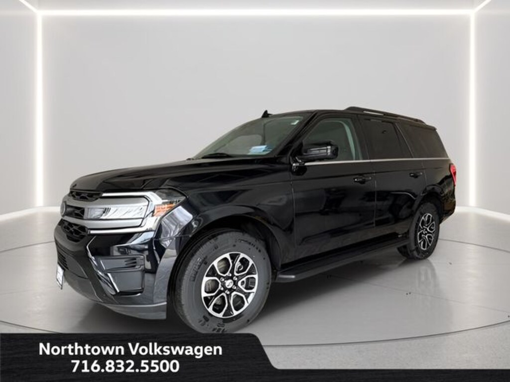 Used 2024 Ford Expedition XLT SUV