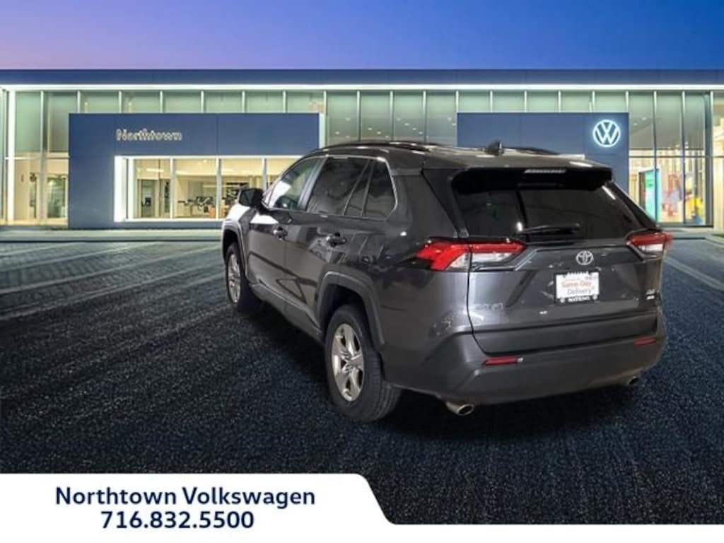Used 2025 Toyota RAV4 XLE SUV