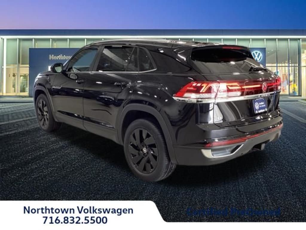 Used 2024 Volkswagen Atlas Cross Sport 2.0T SE w/Technology SUV