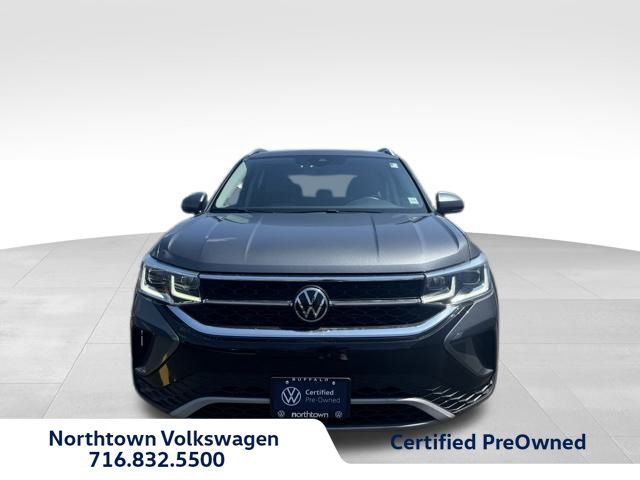 Certified 2022 Volkswagen Taos SEL with VIN 3VVJX7B25NM020449 for sale in Amherst, NY