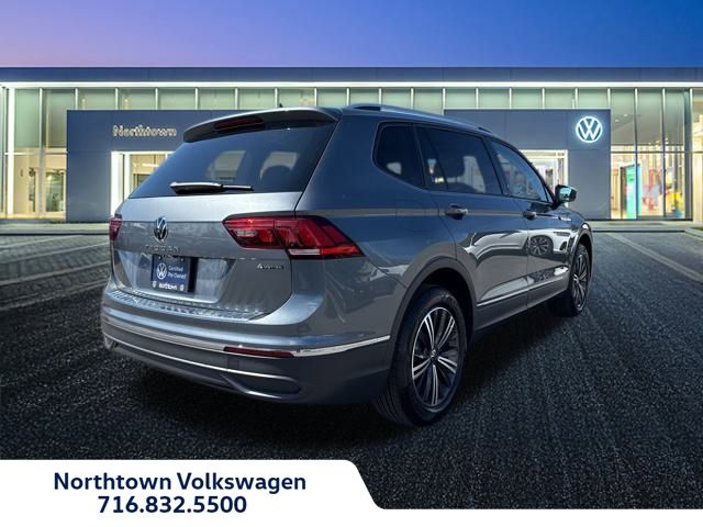 2024 Volkswagen Tiguan Wolfsburg Edition photo 2