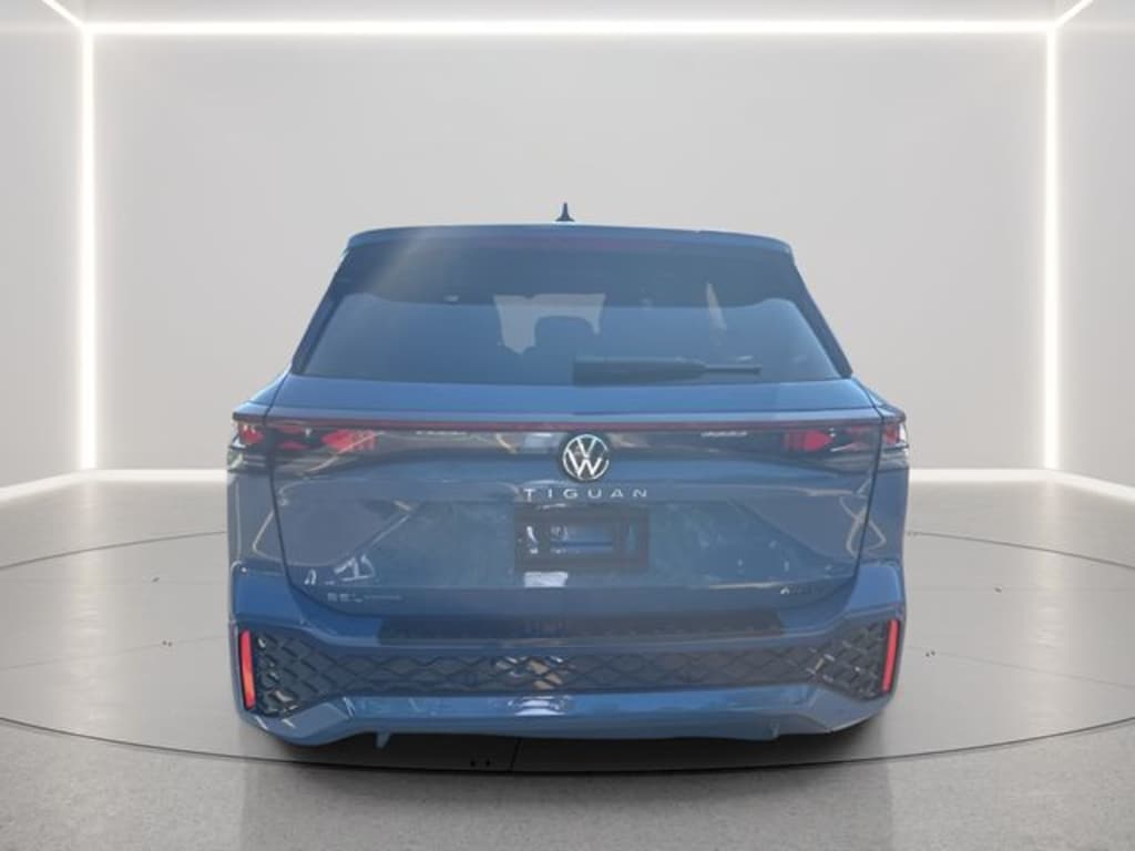 New 2026 Volkswagen Tiguan 2.0T SEL R-Line Turbo SUV