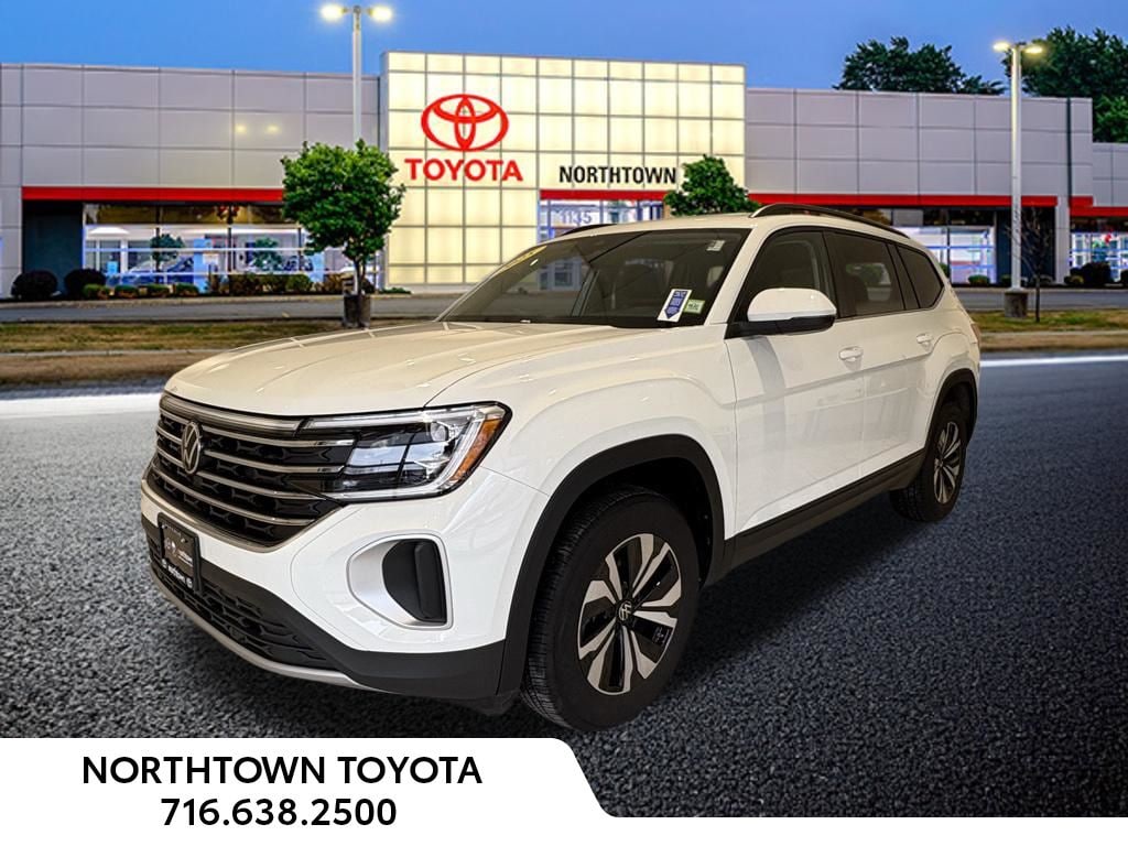 Used 2025 Volkswagen Atlas 2.0T SE SUV