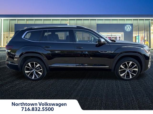 2025 Volkswagen Atlas SEL Premium R-Line photo 2