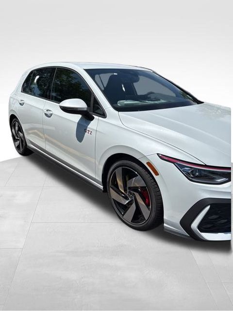 2025 Volkswagen Golf GTI S photo 3