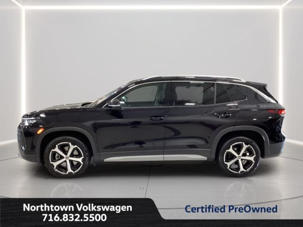 Certified 2025 Volkswagen Tiguan 2.0T SE SUV