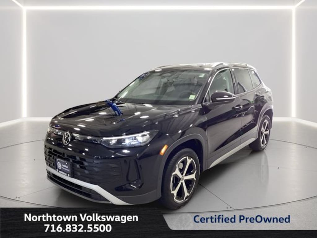Certified 2025 Volkswagen Tiguan 2.0T SE SUV