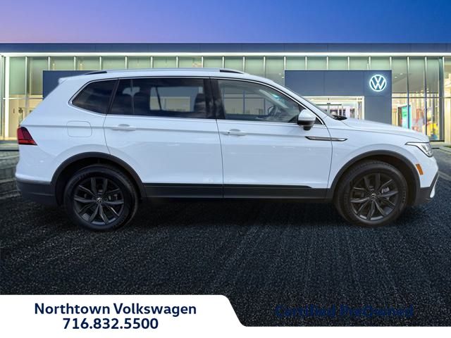 2024 Volkswagen Tiguan SE Wolfsburg Edition photo 2
