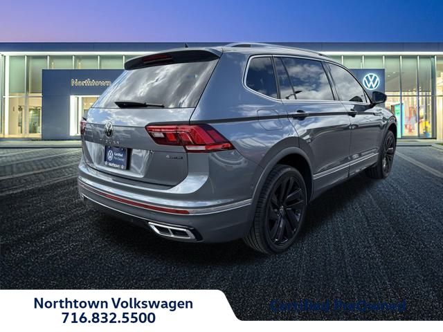 2022 Volkswagen Tiguan SEL R-Line photo 3