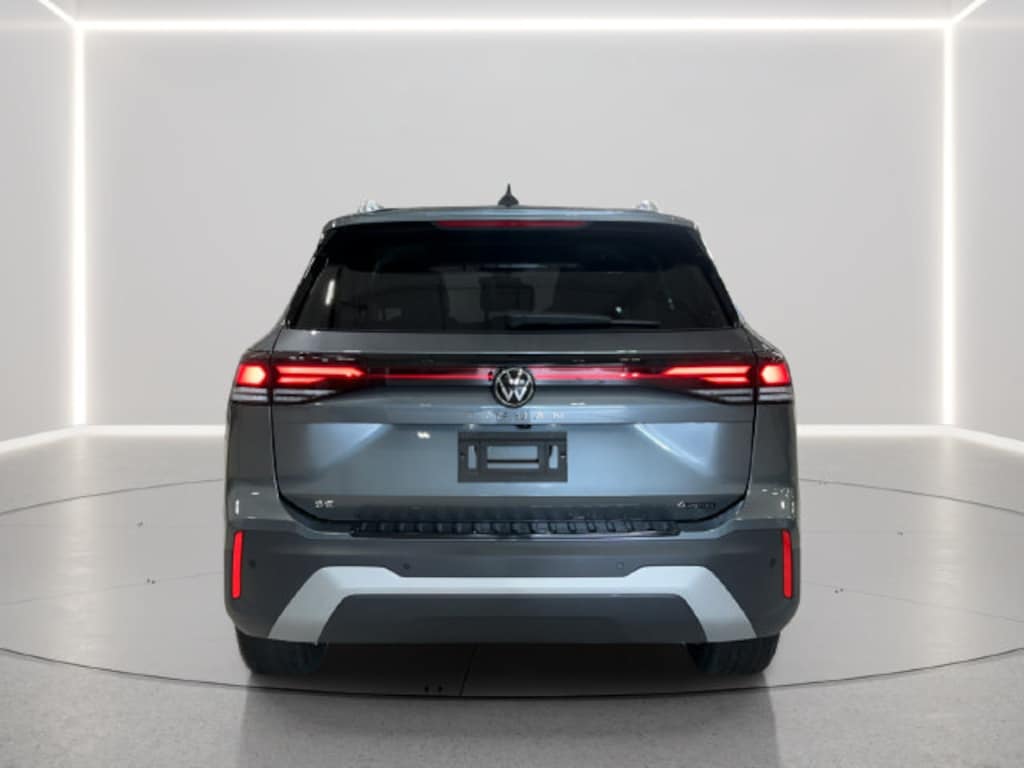 New 2026 Volkswagen Tiguan SE SUV