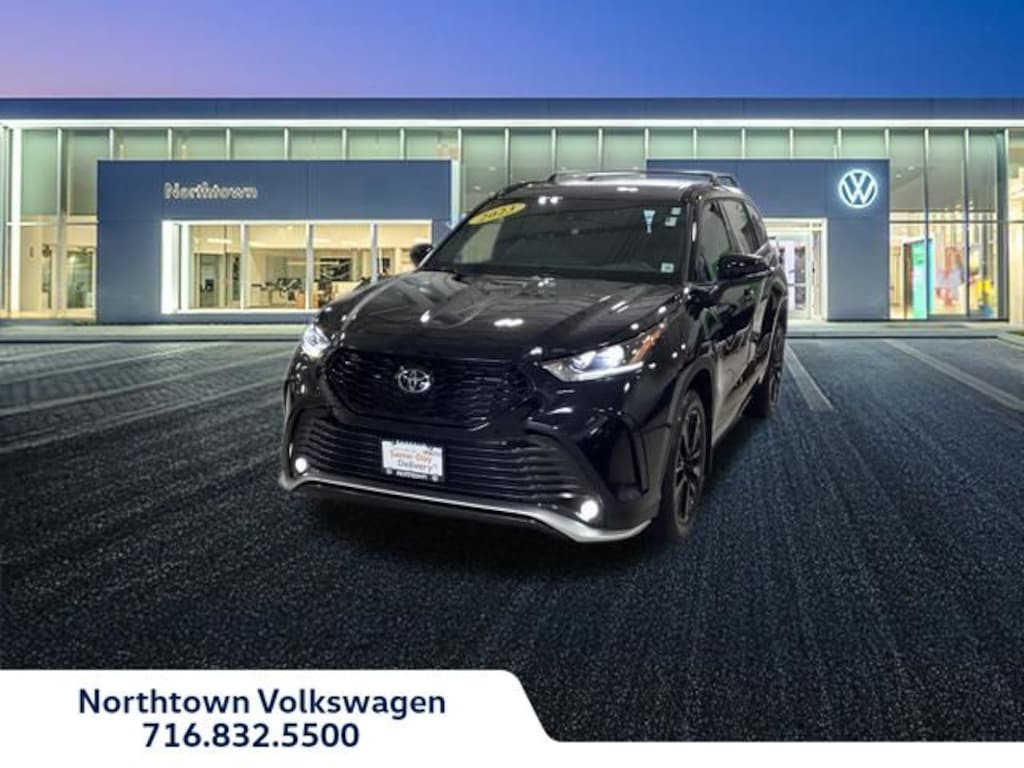 Used 2023 Toyota Highlander XSE SUV