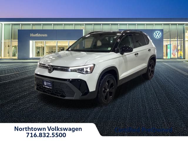 2025 Volkswagen Taos SE Black
