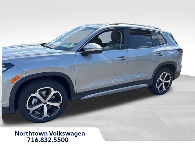 2025 Volkswagen Tiguan SE photo 2