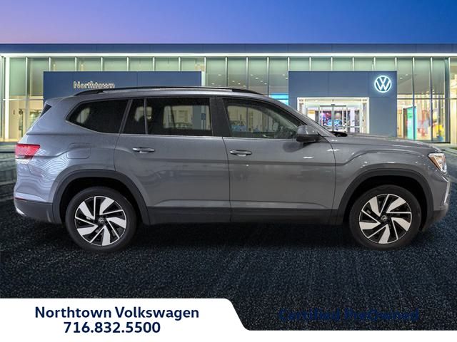 2024 Volkswagen Atlas SE Technology photo 2