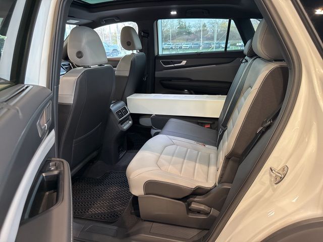 2026 Volkswagen Atlas Cross Sport SEL R-LINE - Photo 15