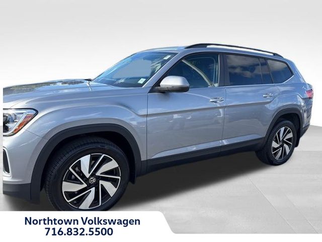 2026 Volkswagen Atlas SE Technology photo 2