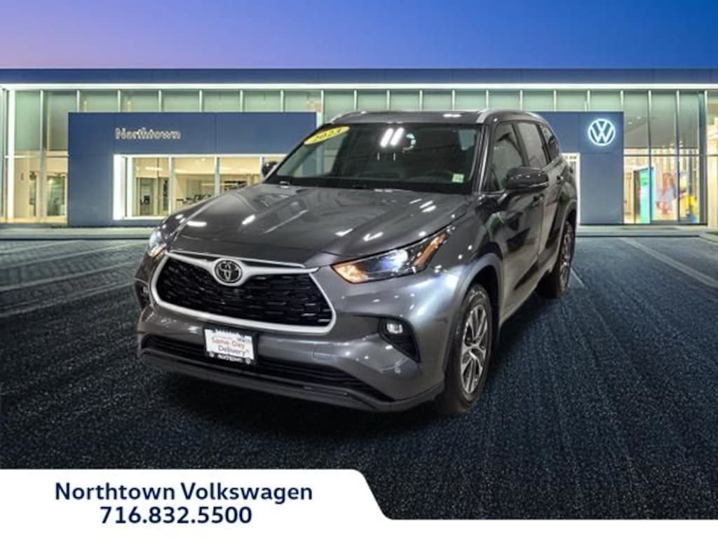 Used 2023 Toyota Highlander XLE SUV