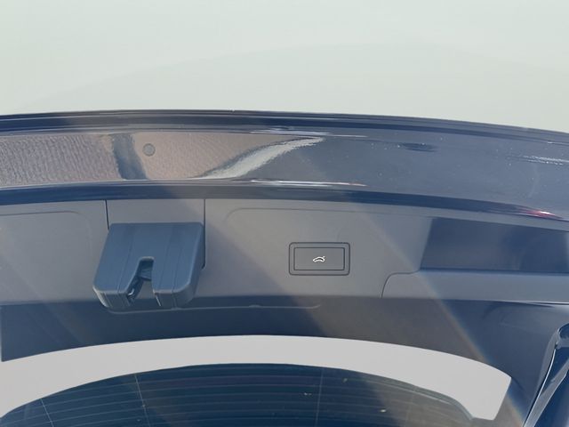2026 Volkswagen Atlas Cross Sport SEL Premium R-LINE - Photo 29