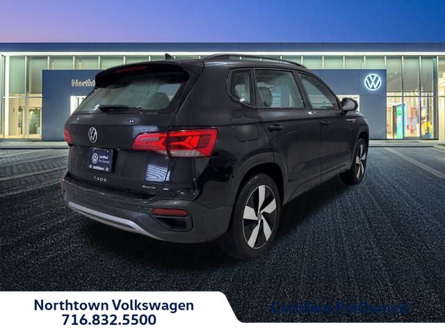 2024 Volkswagen Taos S photo 3