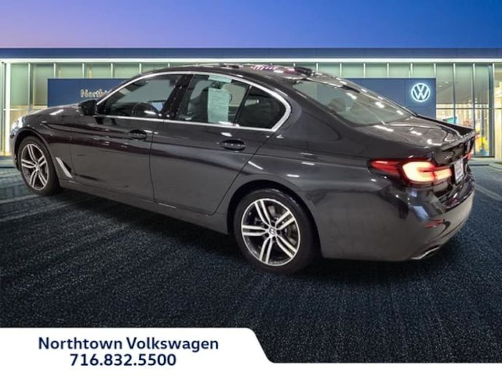 Used 2021 BMW 5 Series 540i xDrive Sedan