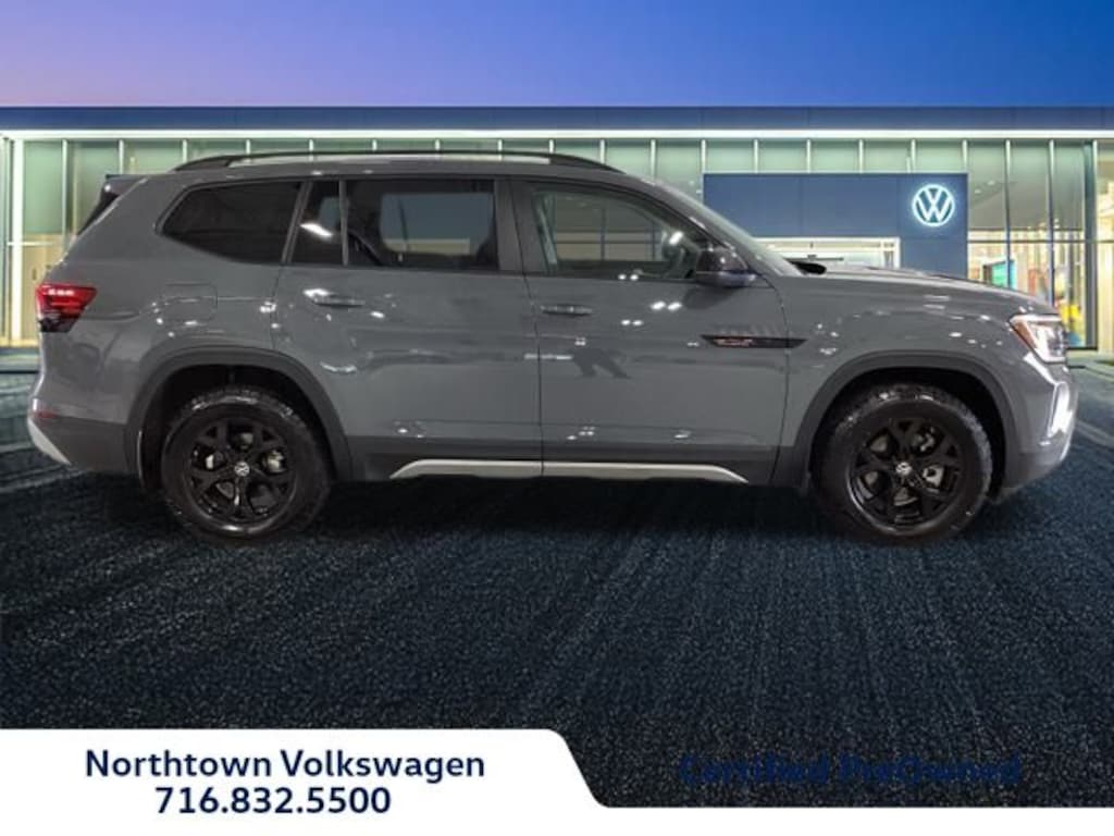 Certified 2025 Volkswagen Atlas 2.0T Peak Edition SUV