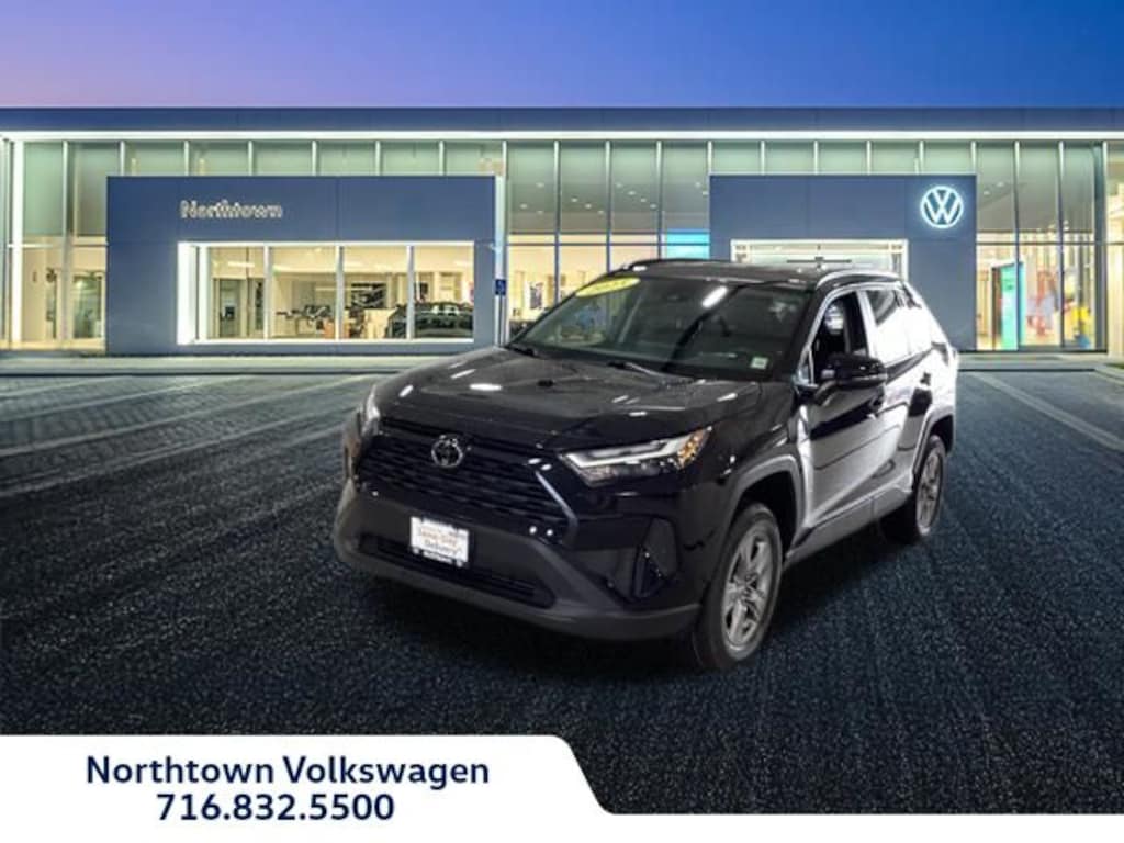 Used 2025 Toyota RAV4 XLE SUV