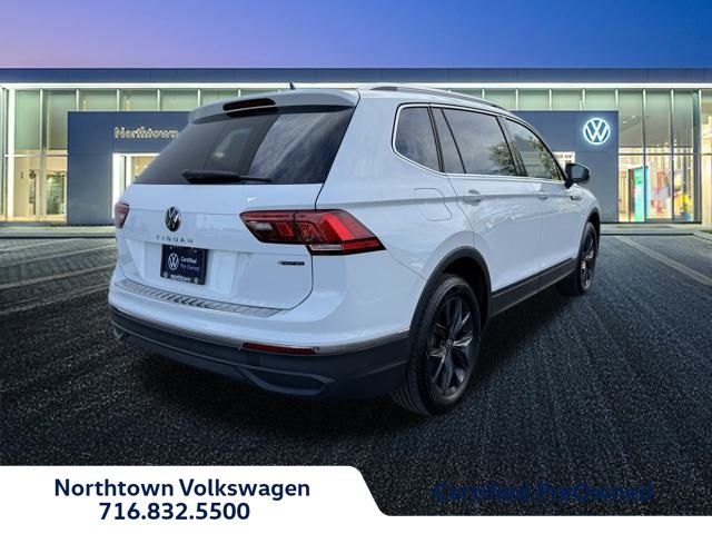 2024 Volkswagen Tiguan SE Wolfsburg Edition photo 3