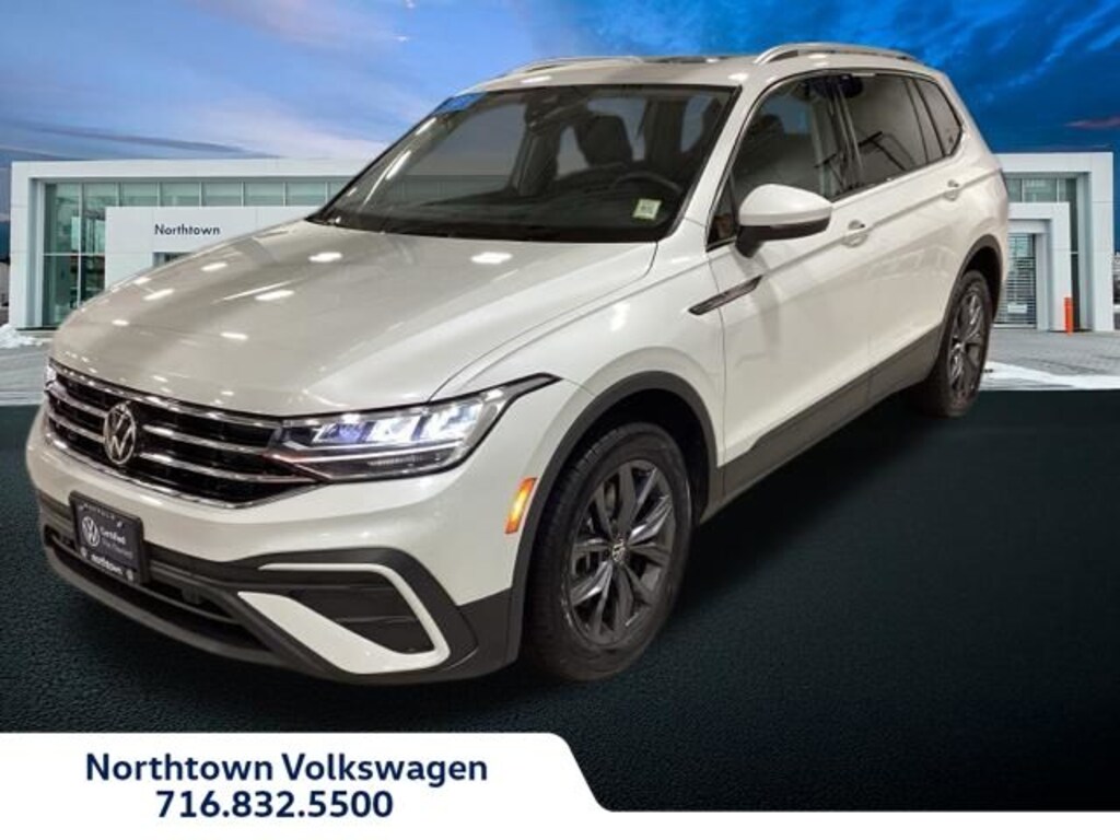 New 2023 Volkswagen Tiguan 2.0T SE SUV