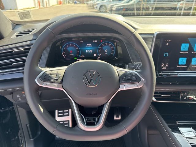 2026 Volkswagen Atlas Cross Sport SEL Premium R-LINE - Photo 6