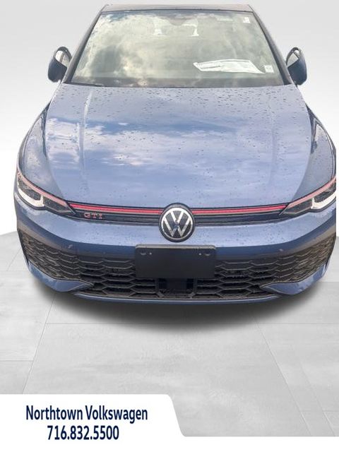2025 Volkswagen Golf GTI SE photo 2