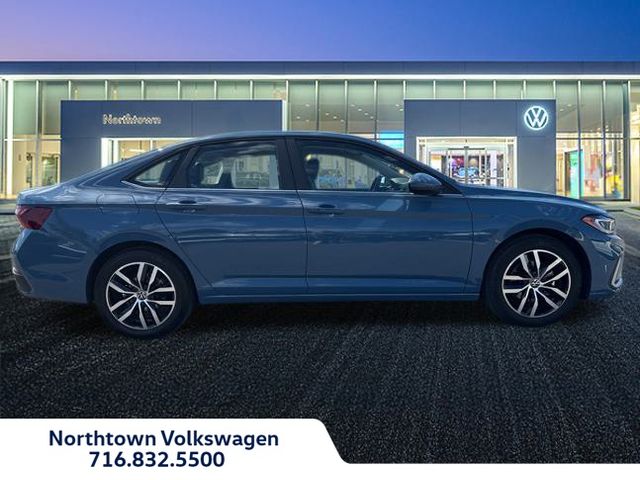 2025 Volkswagen Jetta 1.5T SE photo 2