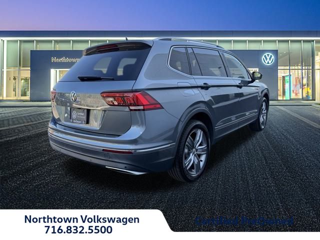 2020 Volkswagen Tiguan SEL photo 3