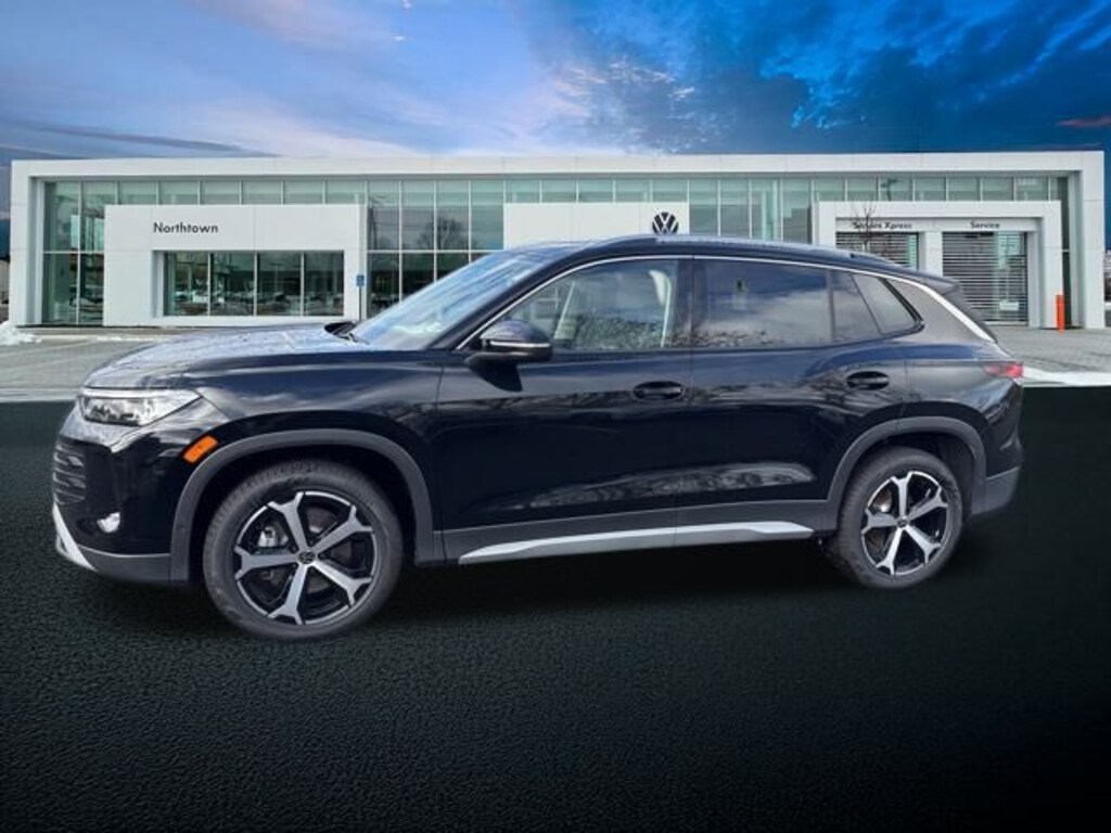 New 2025 Volkswagen Tiguan 2.0T SE SUV