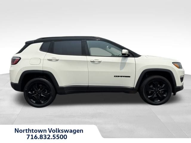 Used 2019 Jeep Compass Altitude with VIN 3C4NJDBB8KT629830 for sale in Amherst, NY