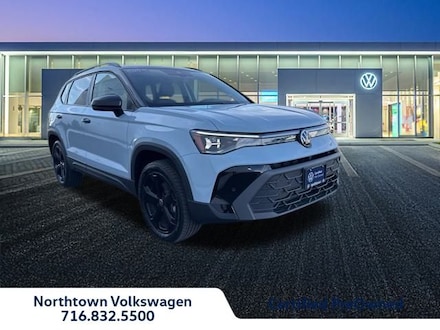 2025 Volkswagen Taos 1.5T SE Black SUV