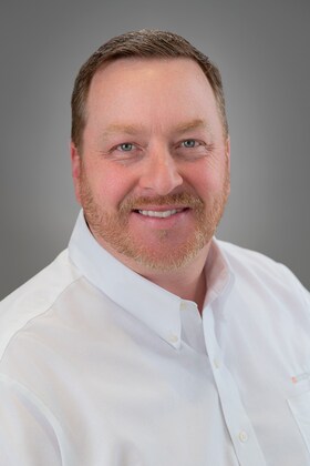 Staff member Phil Vallett from ID_b6ab0fe6dabc