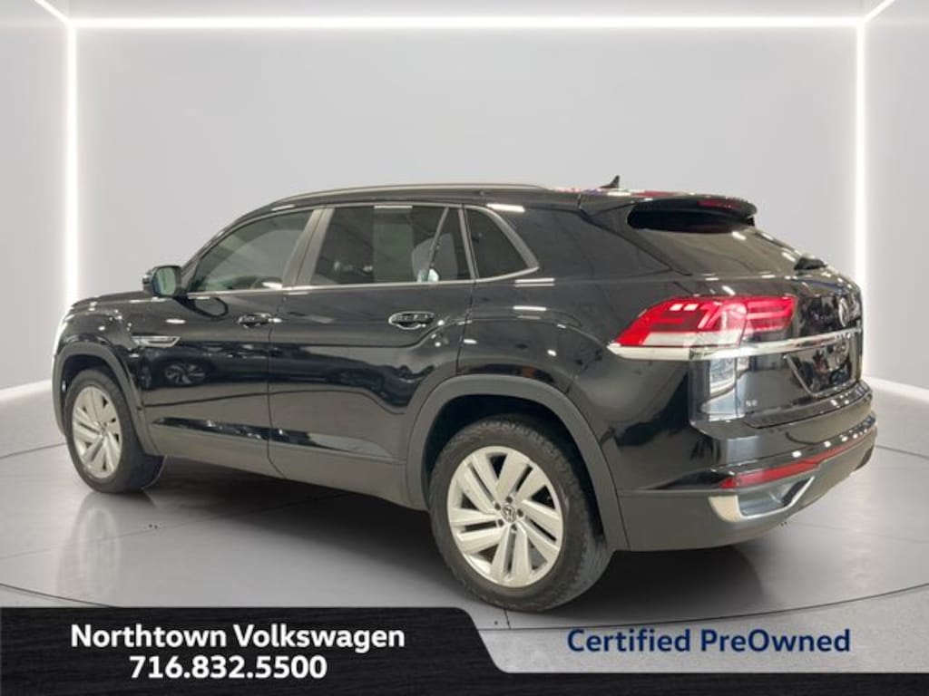 Certified 2022 Volkswagen Atlas Cross Sport 2.0T SE w/Technology SUV