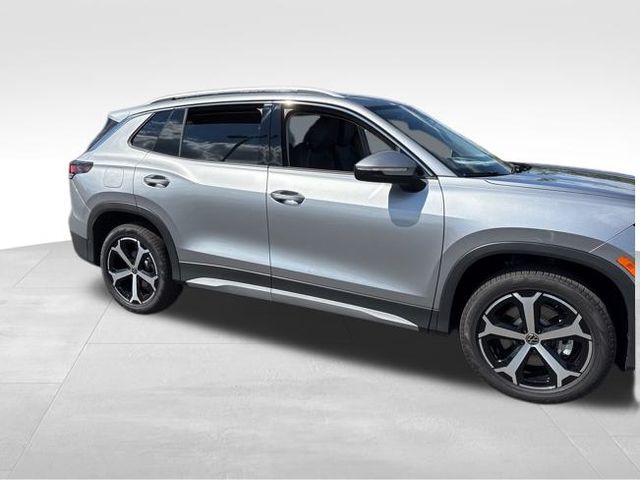 2025 Volkswagen Tiguan SE photo 3