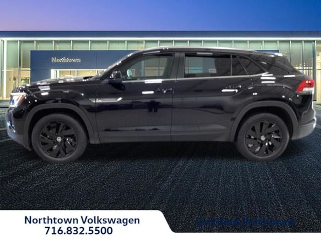 Used 2024 Volkswagen Atlas Cross Sport 2.0T SE w/Technology SUV