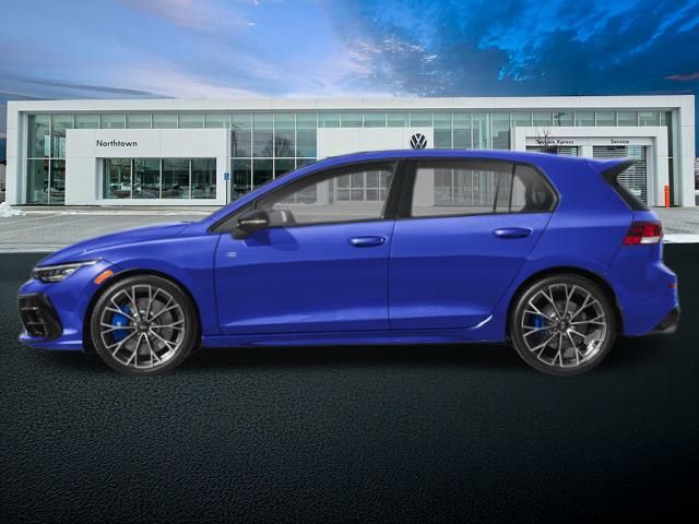 2026 Volkswagen Golf R 2.0 TSI photo 3