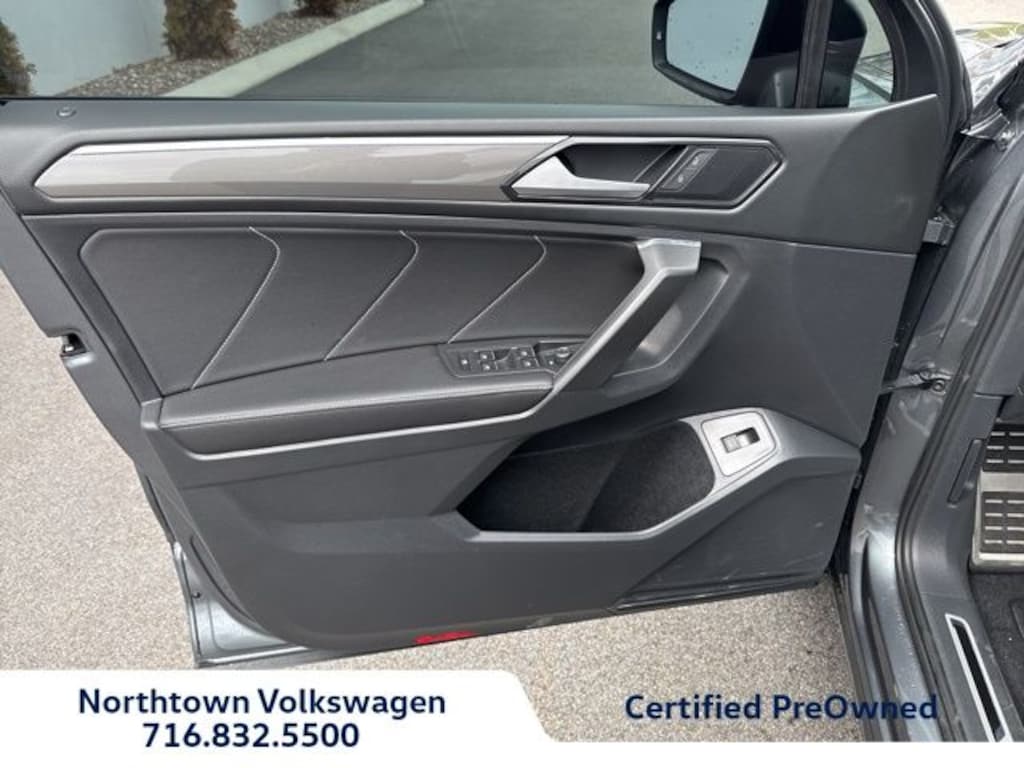 Certified 2022 Volkswagen Tiguan 2.0T SE R-Line Black SUV