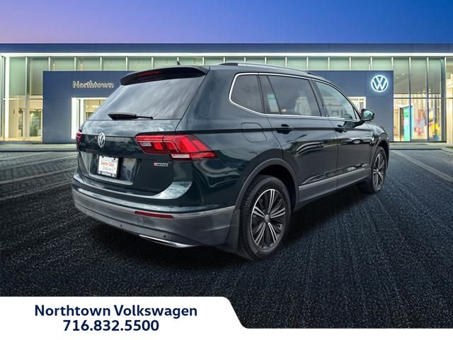 2019 Volkswagen Tiguan SEL photo 2
